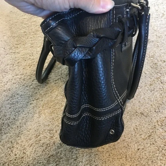 Coach black pebbled leather purse - Picture 8 of 16